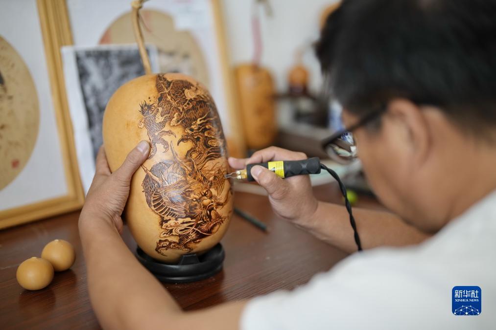 菲律宾新濠集团
